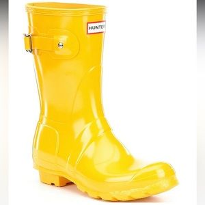Women's Yellow Hunter Boot Size 8
